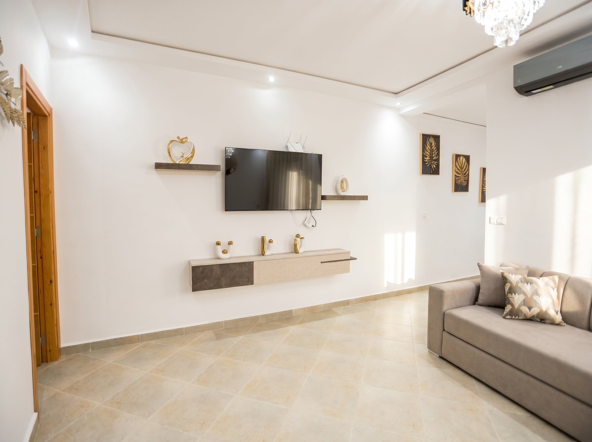 Family Retreat — Family Apartment in Tetouan
